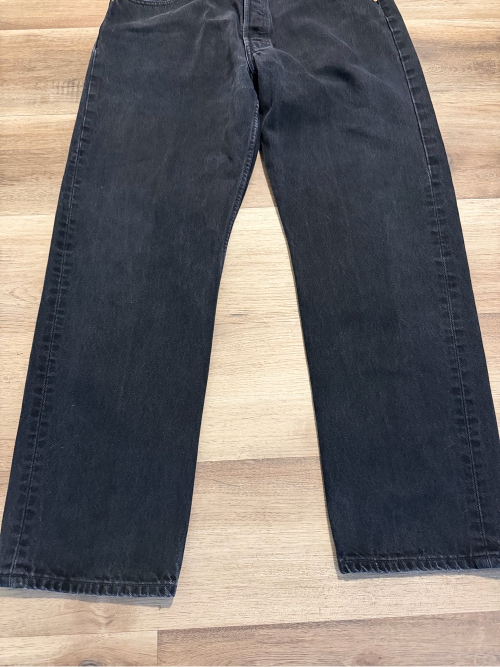 VTG Levi's 501 Button Fly Black Denim Jeans 36x30 tag 38x30 1999 Canada Made - Picture 3 of 15